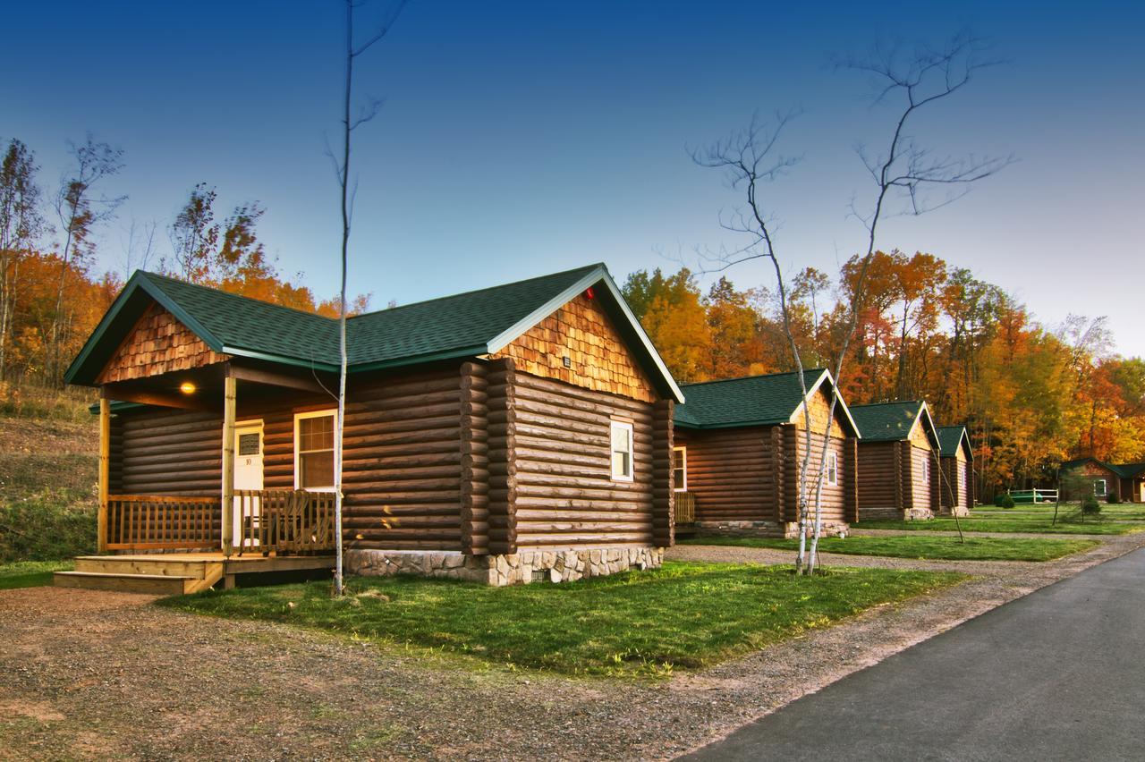 Rippling River Resort 马凯特 外观 照片